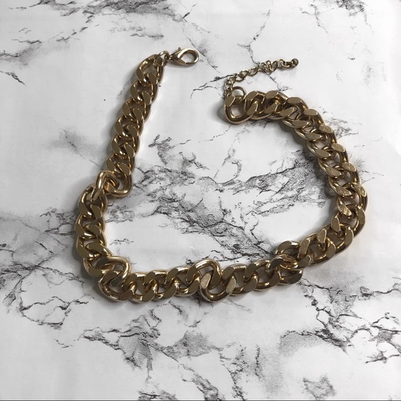 Forever 21 Jewelry - Forever 21 Gold Chunky Chain Necklace